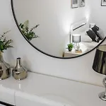 Emihouse Cityvibe Lägenhet