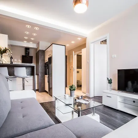 Emihouse Cityvibe Apartment