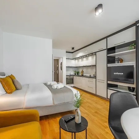 Emihouse Cityvibe Apartment