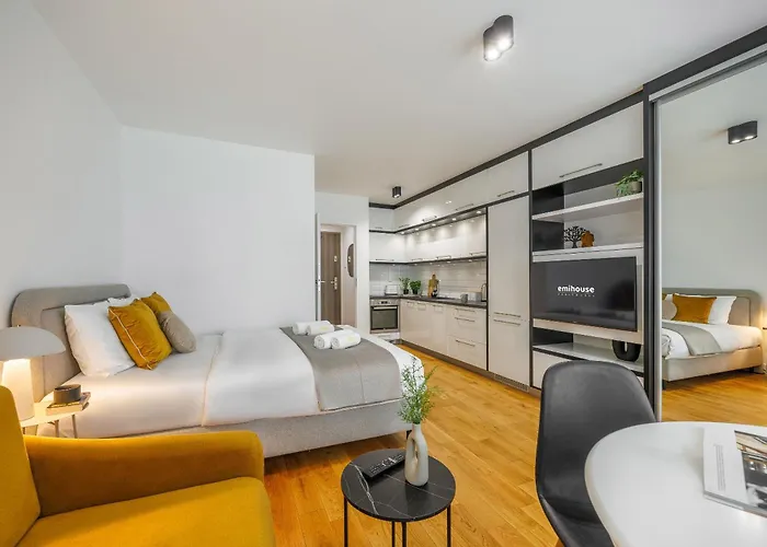 Emihouse Cityvibe Lägenhet